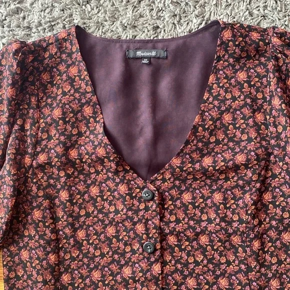 Madewell (Re)sourced Georgette Smocked-Cuff Button-Front Top in Orchard Floral - Picture 7 of 16
